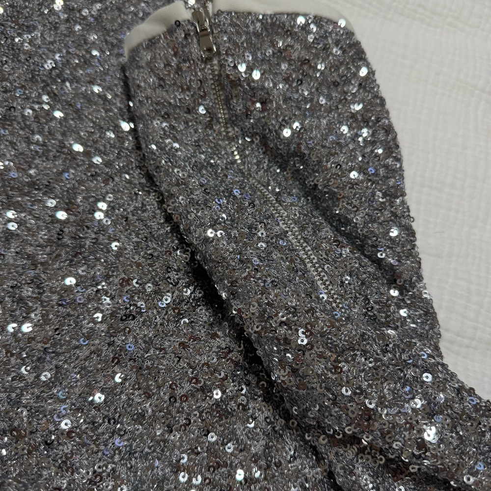 Zara Silver Sequin High-Waist Shorts - Picture 2 of 4